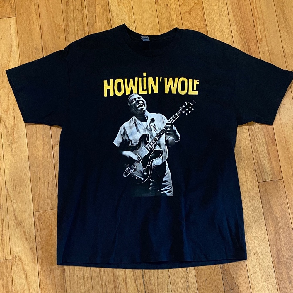 Howlin' Wolf Black Graphic T-Shirt